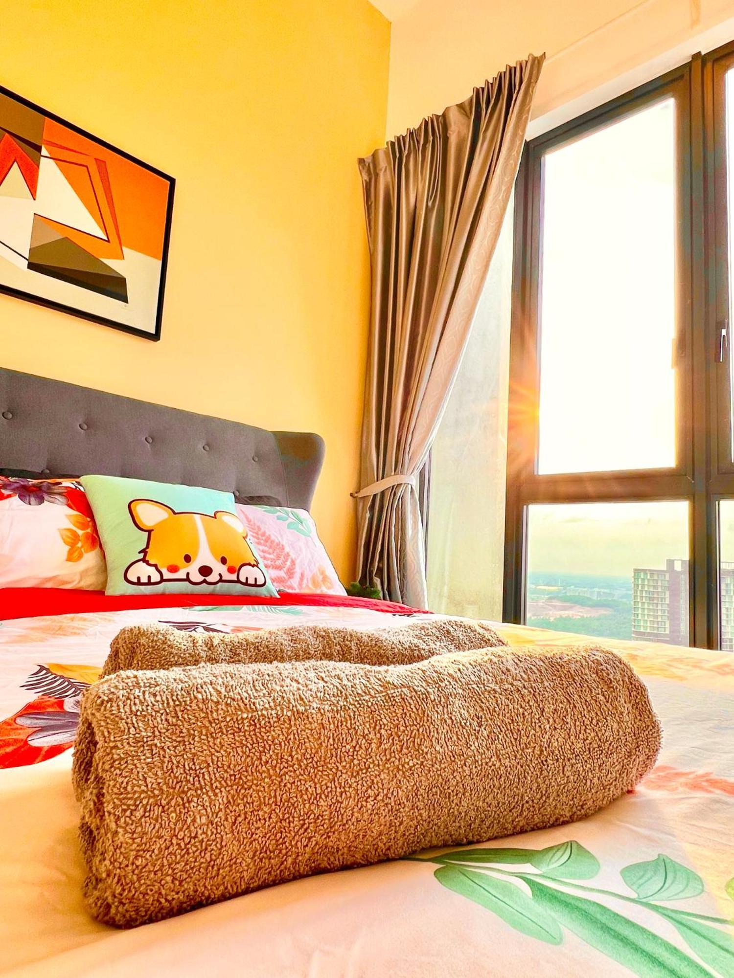 Legoland - Happywonder Suite For Family ,Cozy, Wifi With Nice Garden Pool View! Nusajaya  Exterior photo